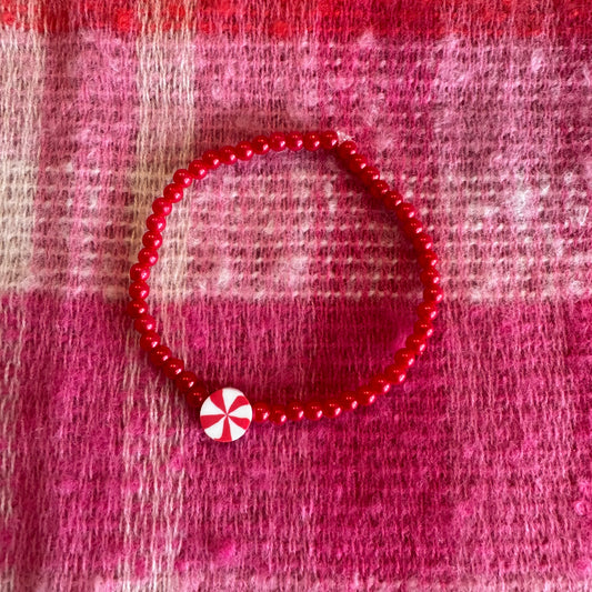 Red Mint Faux Pearl bracelet| sturdy bracelet perfect gift this valentines day| stretchy and strong